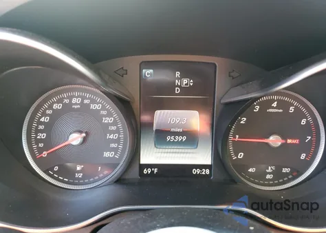 2015 Mercedes-Benz C 300 4Matic from USA, damaged, VIN 55SWF4KB9FU040178